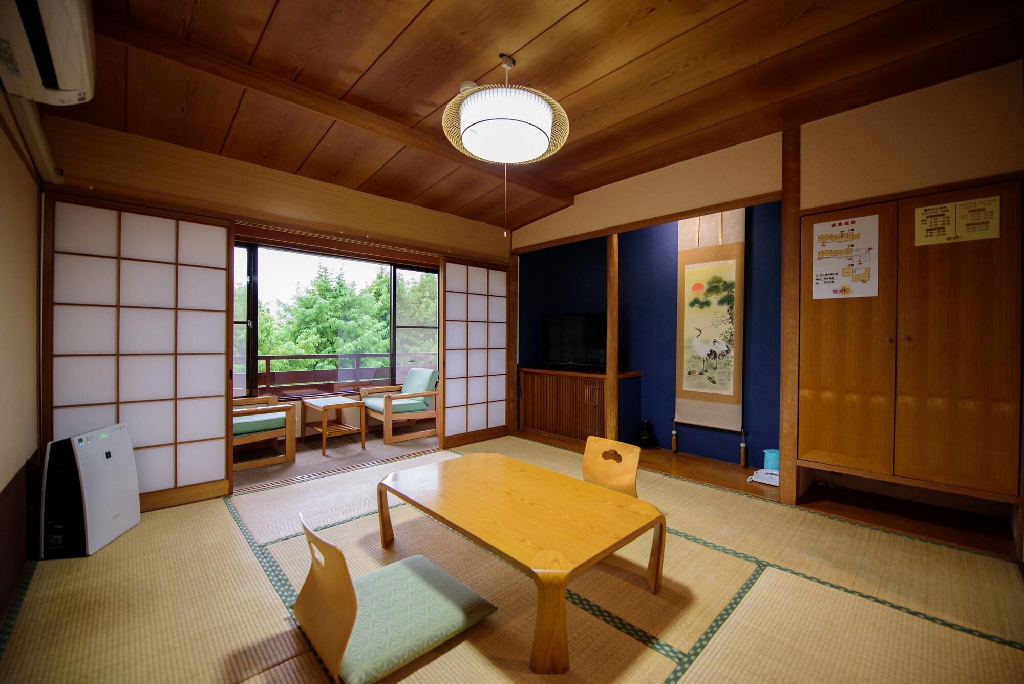 료칸 여명 旅館 黎明 Ryokan Reimei Юфу Экстерьер фото